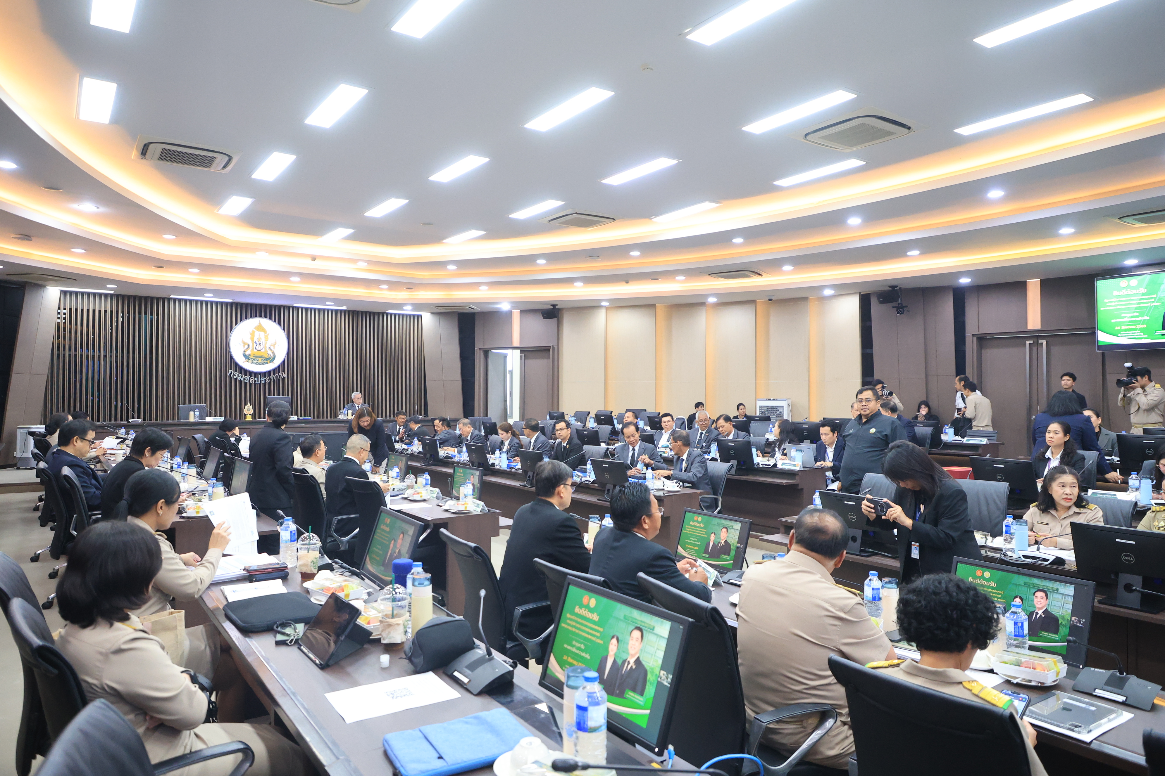 title - ส.ป.ก. ร่วมประชุมหารือและแลกเปลี่ยนความคิดเห็น ระหว่างรัฐมนตรีว่าการกระทรวงเกษตรและสหกรณ์ และคณะกรรมาธิการการเกษตรและสหกรณ์ วุฒิสภา